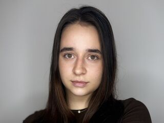 adultcam photo KristanKhiev