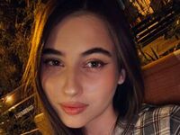 naked cam girl LeiaFrost