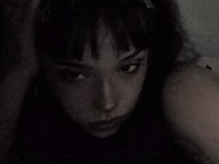 adult web cam LilieRebecca