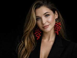 closeup cam LinaSinner