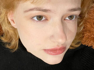 free livesex LunaBeans