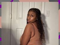 shaved pussy webcam MadamGlam