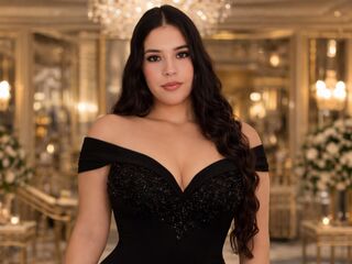 webcam babe chatroom MadieWatson