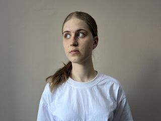 bedroom livesex MaganPedaci