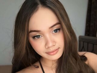 cam girl playing with sextoy MaxCiana