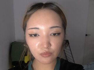 adult livecam MiaChinessa