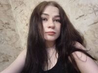 camwhore fingering pussy MilanaCroft
