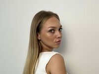 camgirl fingering bald pussy MiyokoShimsky