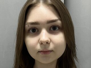 naked camgirl masturbating NataliCroft