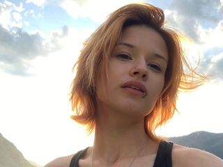 naked webcam girl NishaRayo