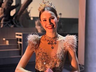 web cam show NylaPitarresi