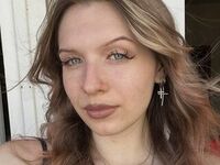 fingering camgirl video PatriciaLois