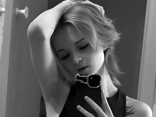 naked cam girl gallery PaulinaCundiff