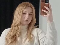 naked girl with live cam PeiGotch