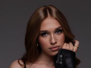 nude cam RanaeEtherington