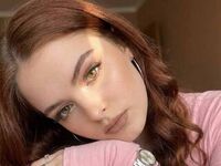 closeup pussy webcam RomanaPittsinger