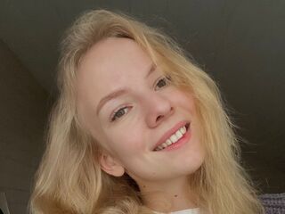 camgirl pic RonaFichtner