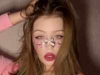 nude webcamgirl pic SamuelLeyh