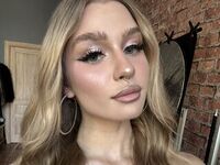 camgirl masturbating SaphiraLuxe