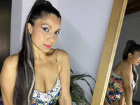naked camgirl fingering pussy SarayJay