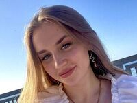 sexy webcamgirl SonyMiller