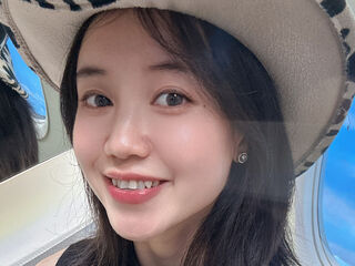 beautiful webcamgirl SunnyXu