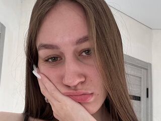 webcam chat VeraScott