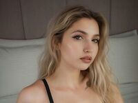 naked camgirl photo VikyMorgan