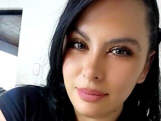 bedroom livecam YeralDiaz