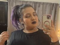 cam girl playing with dildo YuridRojas