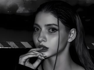 extreme cam picture sophienovakova